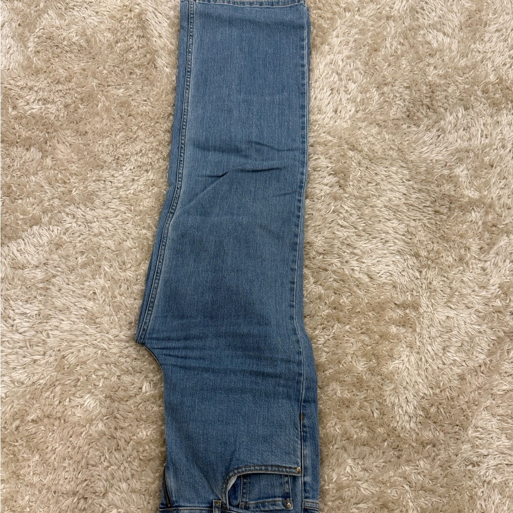 High Rise Blue Jeans - Picture 4 of 4